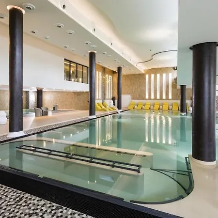 Hotel & Spa Les Bains D'arguin By Thalazur